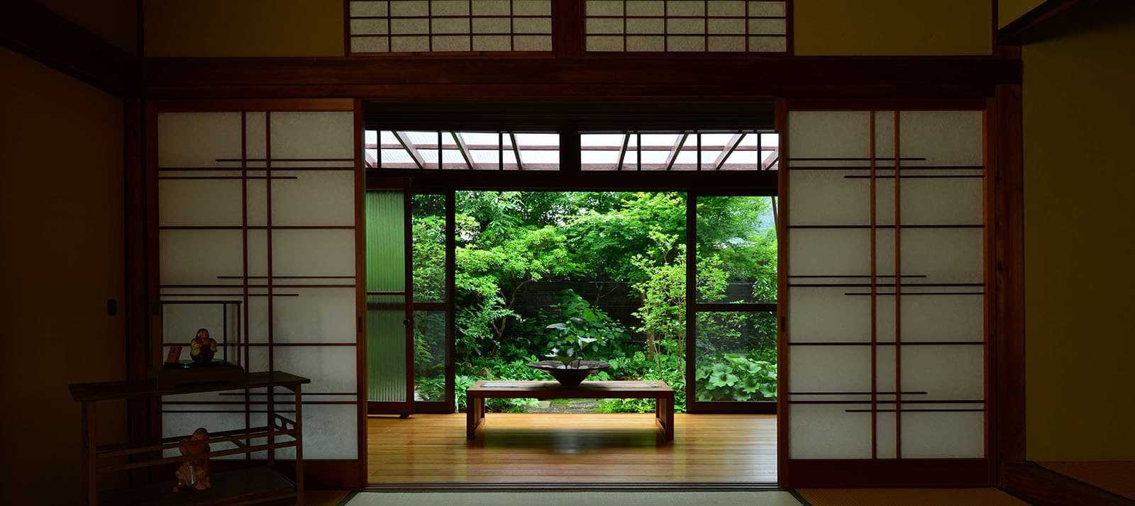 top-visual_inbe_006.jpg